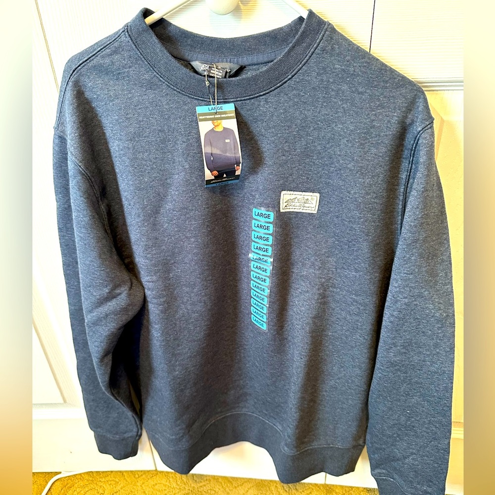 Eddie Bauer Large heavyweight crew neck sweatshirt. Underarm to underarm 24”